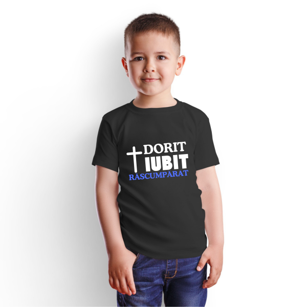 Cadou pentru băieți, tricou cu mesaj crestin - Răscumpărat