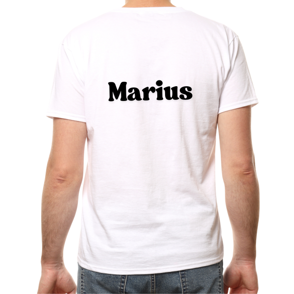 Tricou personalizat pentru barbați cu nume pe spate (alb)